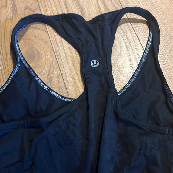 Black tank top lululemon 6 - Picture 2 of 2
